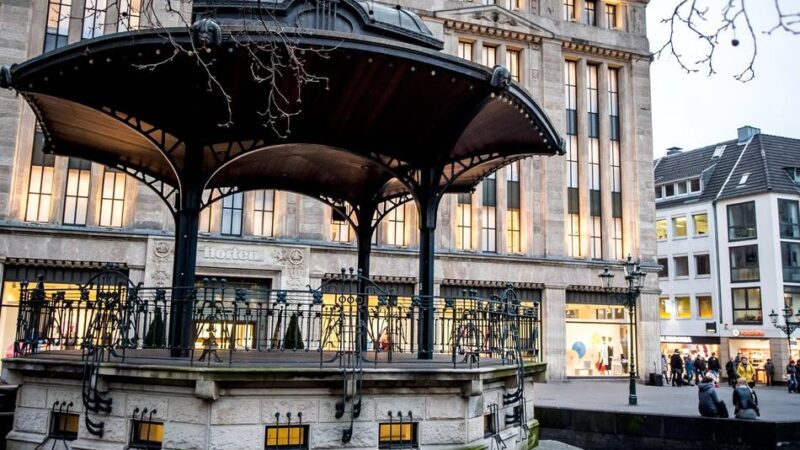 Düsseldorfer Bauwerk: Nach Abbau am Carsch-Haus – Hat der Musikpavillon eine Zukunft?