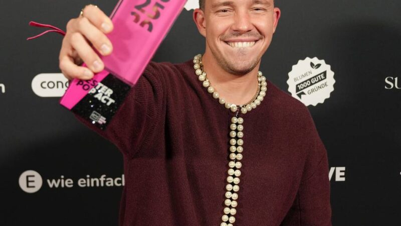 Drei Konzerte Anfang Mai: Nico Santos, ClockClock und Michael Schulte kommen ins Zelt am Weseler Rheinufer