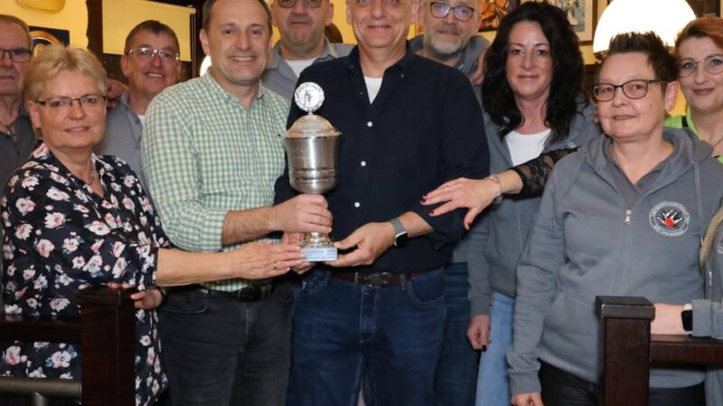 Abschlussball der Winterkegler: Über 400 Teilnehmer kegelten in Grevenbroich um die Wette