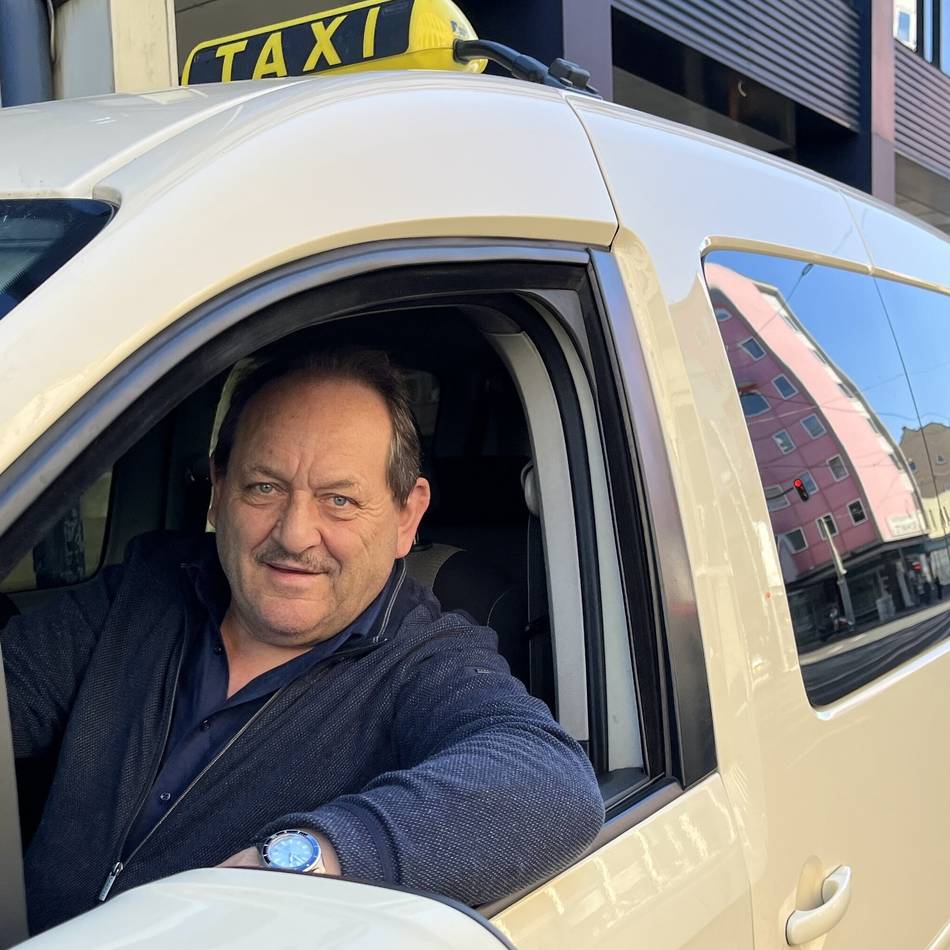 Taxifahrer in Krefeld: „Mit dem Quatsch fängt heute keiner mehr an“