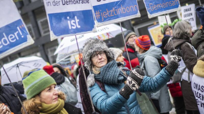 Mit Verkehrsbehinderungen ist zu rechnen: Drei mal wird am Samstag in Düsseldorf demonstriert