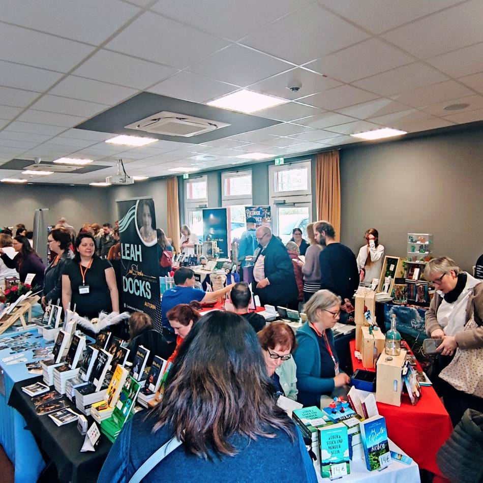 Neue Veranstaltung findet Anklang: Großer Andrang bei erster Buchmesse in Brüggen