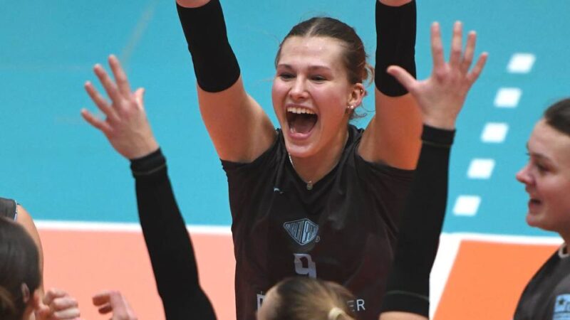 3:2-Erfolg beim Schlusslicht BBSC: Spontent ringt Berlin vor Rekordkulisse nieder