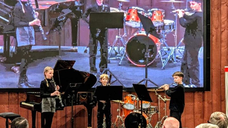 Konzert im Ernst-Klusen-Saal: Warm-up der Kreismusikschule für den Landeswettbewerb