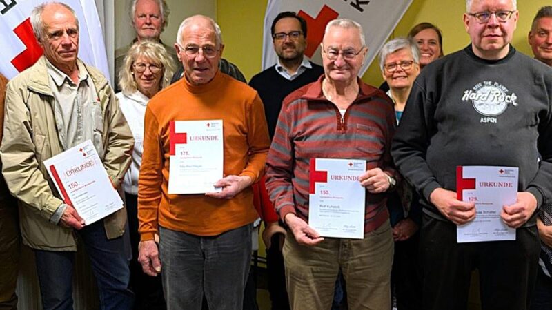 DRK-Blutspende in Radevormwald: „Das ist im Ortsverein ein neuer Rekord“