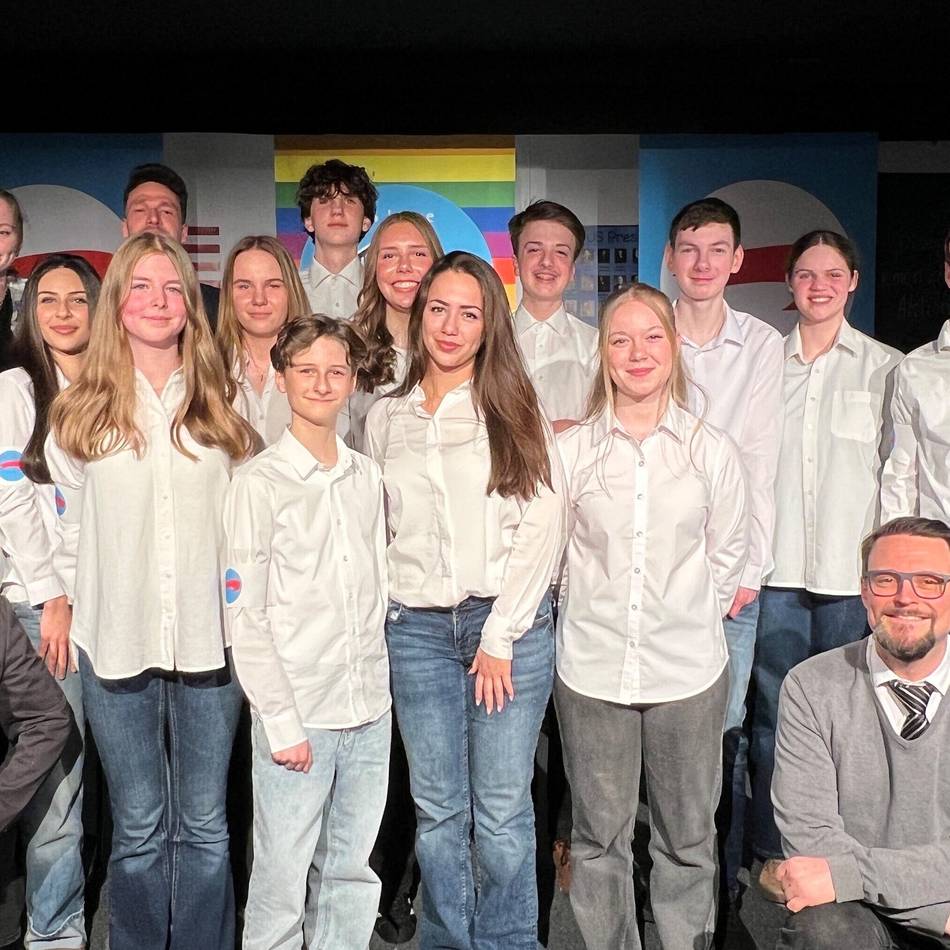 Jugendensemble spielt Die Welle in Kaldenkirchen: Wie sich Menschen manipulieren lassen