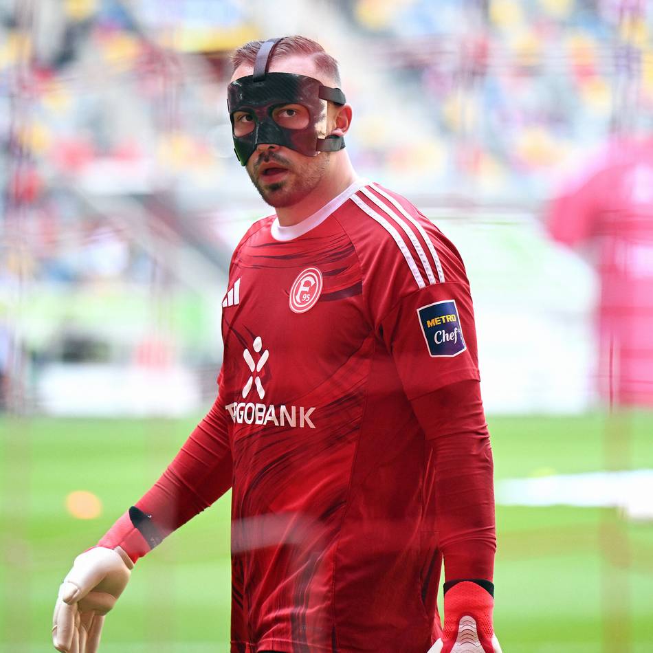 „War schwer zu akzeptieren“: Kastenmeier legt sich fest – wie lange er noch Fortunas Masken-Mann bleibt