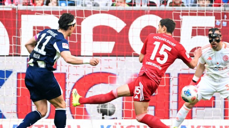 Erst große Emotionen, dann gellende Pfiffe: 2:5 – Fortuna rennt gegen Hertha BSC offenen Auges ins Messer