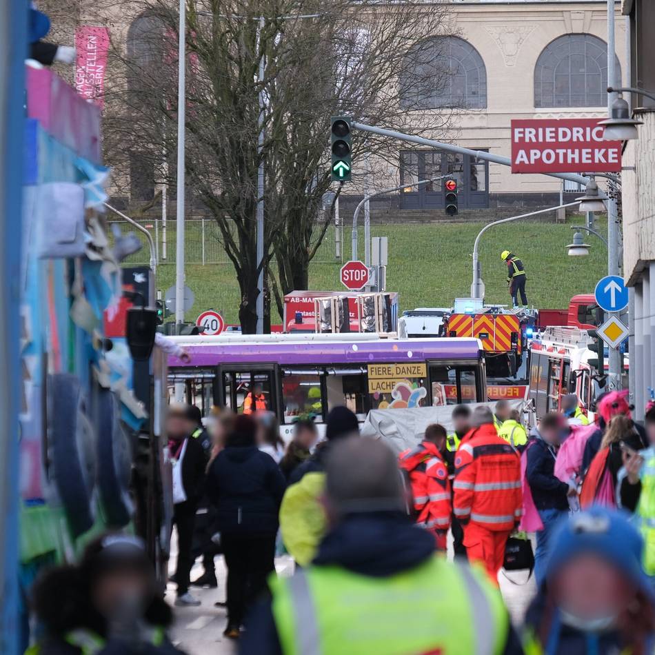 Stimmen aus Mönchengladbach: Wagenengel außer Lebensgefahr – „die schönste Nachricht des Jahres“