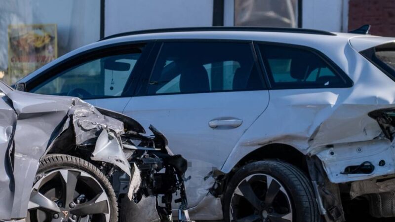 Einsatz in Mönchengladbach: Viersener Straße nach Unfall gesperrt
