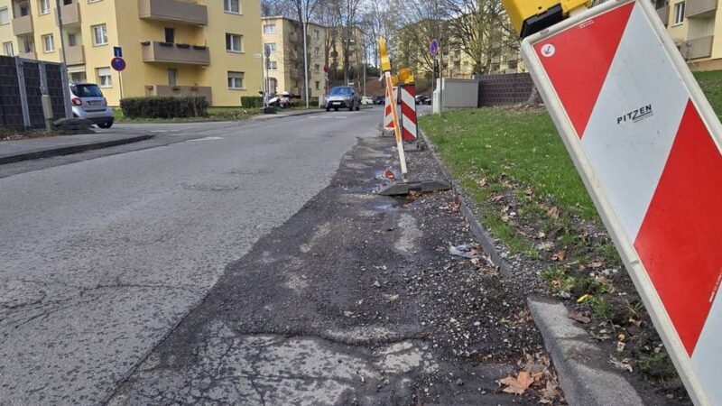 Anwohnerwut in Leverkusen: „Schlagloch-Paradies“ Brandenburger Straße soll ab Sommer saniert werden