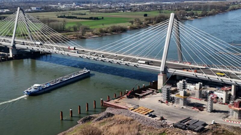 In Fahrtrichtung Dortmund: A1 bei Leverkusen ab Ende April wieder dreispurig befahrbar