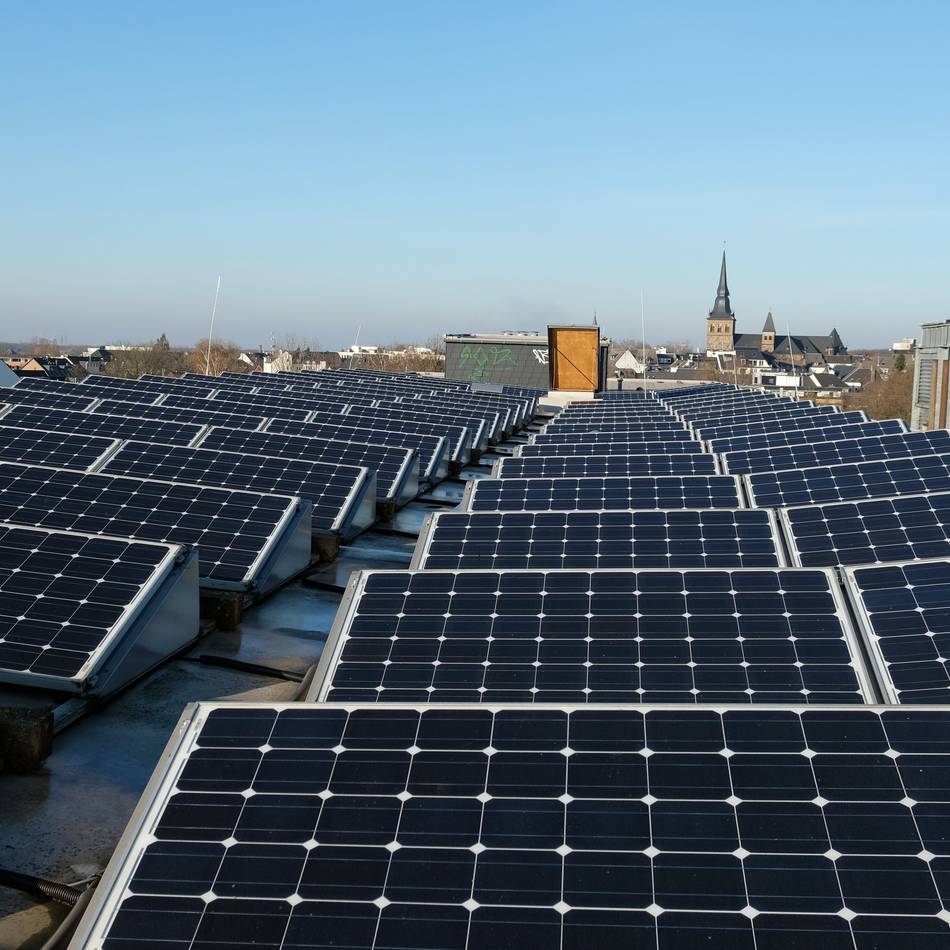 Energieberater informieren: Stadt bietet Online-Sprechstunde zu Solarpflicht