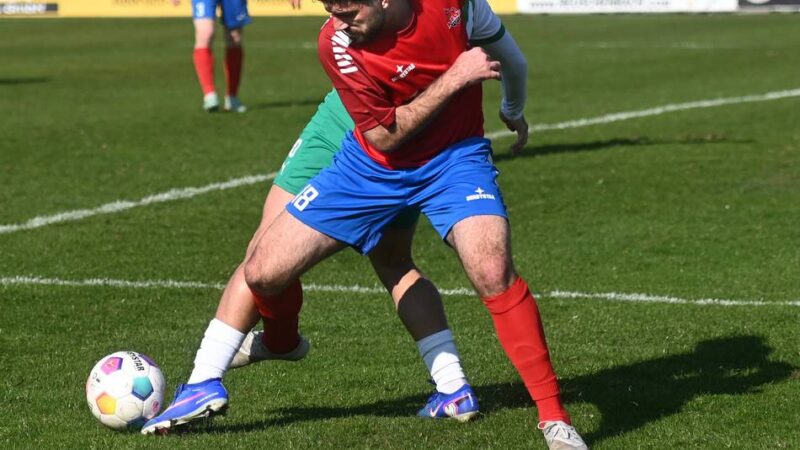 2:1 gegen die SpVg Schonnebeck: Ein Youngster ist der Matchwinner beim ersten Rückrundensieg des 1. FC Kleve