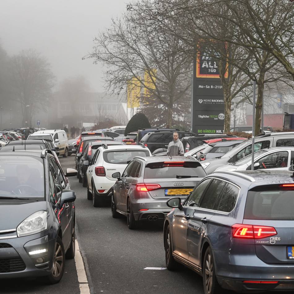 Philosoph äußert sich zu Kranenburg: „Der Kampf um Parkplätze gehört inzwischen zum traurigen Alltag“