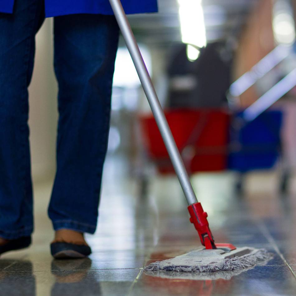 Die Kreispolizei Mettmann warnt: Falsche Reinigungsfrau bestiehlt Hildenerin (30)