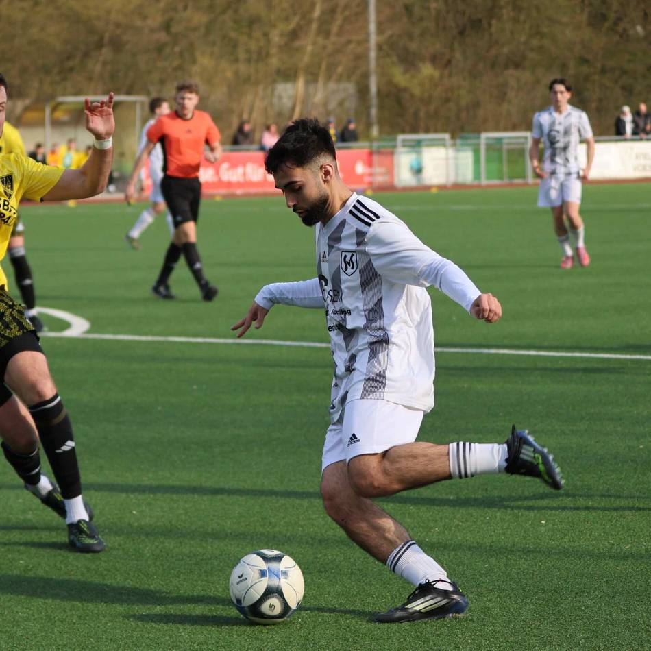 „Wir haben voll dagegengehalten“: SV Schlebusch muss erste Niederlage unter Trainer Dietz hinnehmen