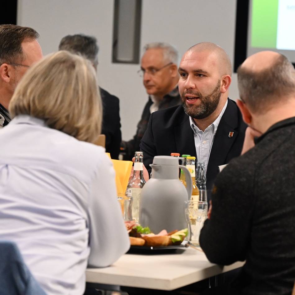 Die Woche in Hückeswagen: Neuer Bürgermeister baut an den Brücken zur Wirtschaft