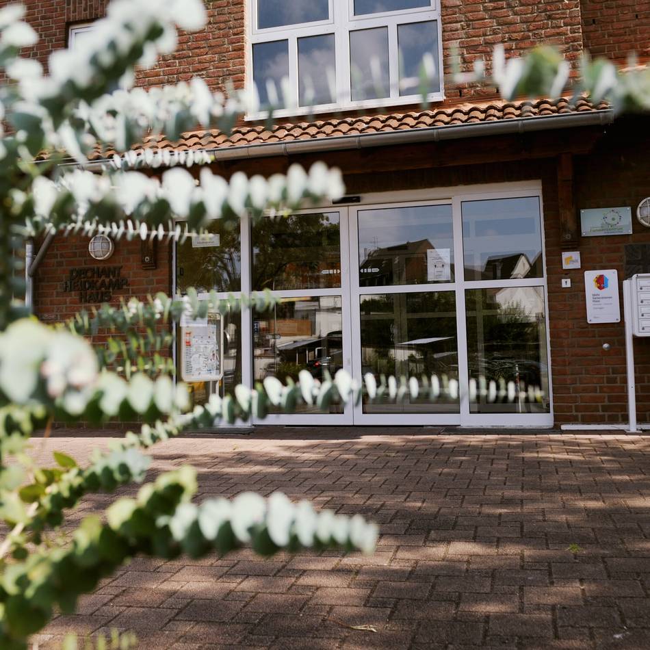 Dormagen, Kaarst und Neuss: Zimmer für Hilfe – Wohnprojekt der Caritas