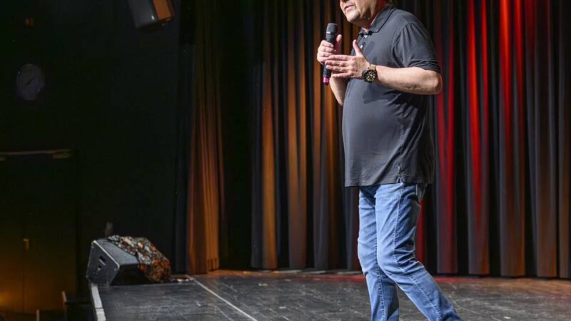 Kleinkunstprogramm in Kaarst: „Mit Abo wäre die Bude voll gewesen“