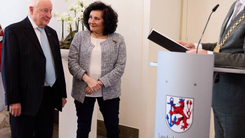 Auszeichnung im Düsseldorfer Rathaus: Ruth und Herbert Rubinstein – ein Leben für Aufklärung, Dialog und Erinnerung