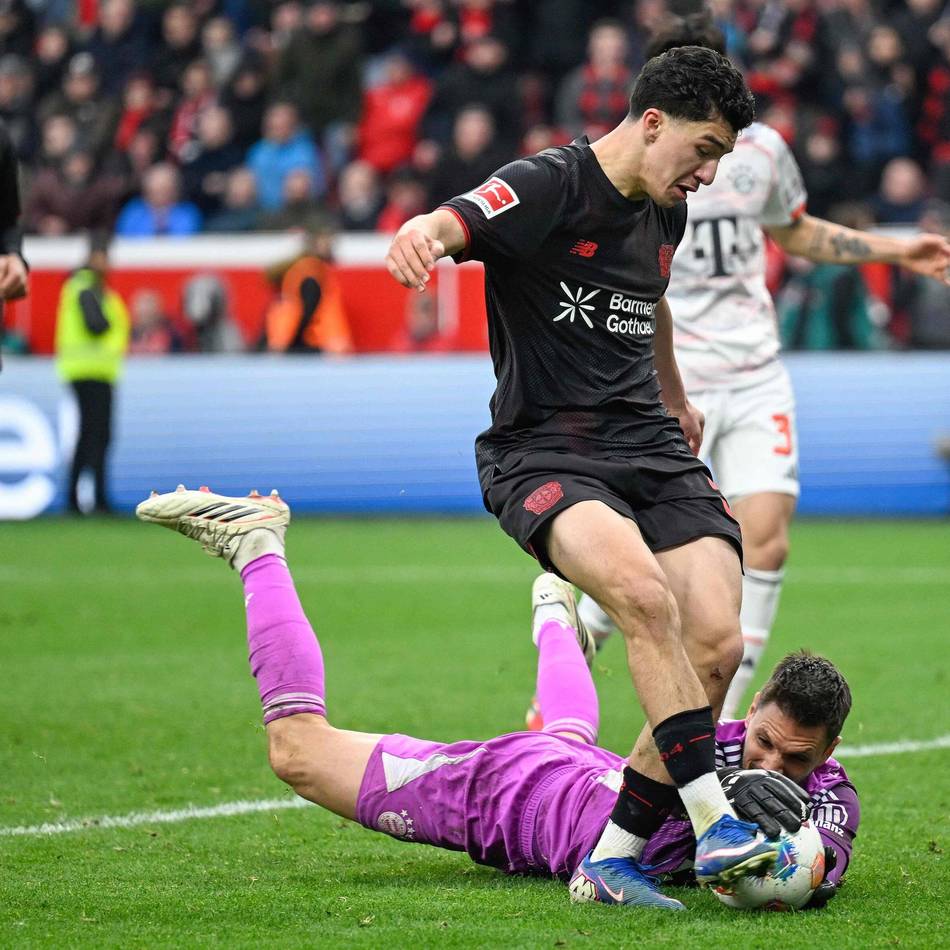 1:1 in Überzahl: VAR-Frust und zwei Platzverweise – Bayer 04 verpasst Sieg gegen neun Bayern