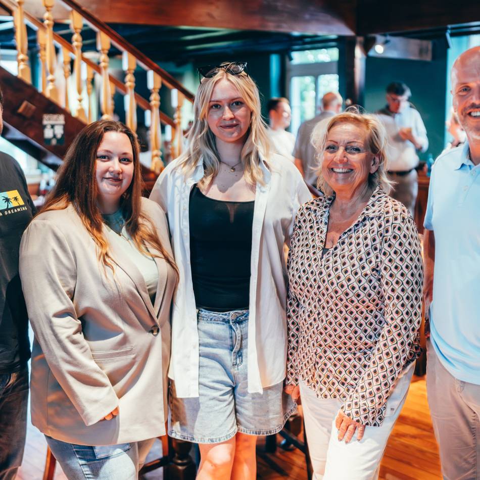 Angebot in Grevenbroich: Jugendcafé „Monkeys“ hatte erfolgreichen Start