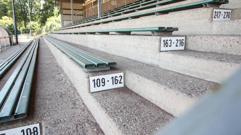 Betonsanierung später als geplant: Stadtbetriebe wollen am Montag die Tribüne im Stadion anpacken