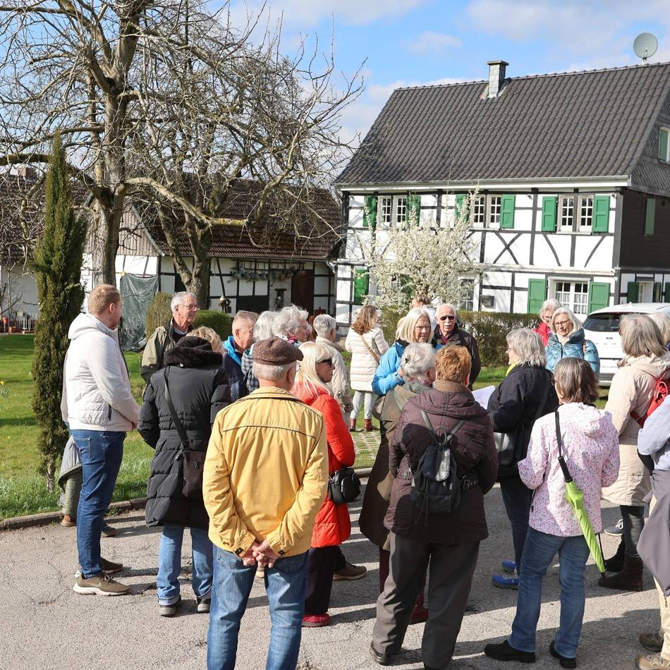 Stadtführung in Leverkusen : Fachwerkhäuser und ihre kleinen Geheimnisse