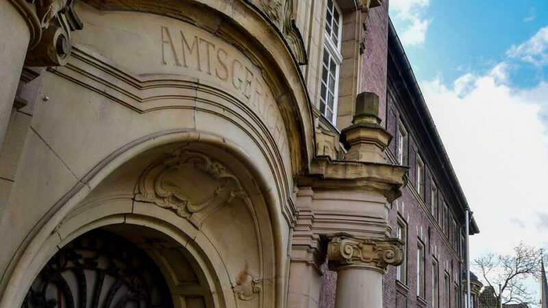 Gerichtsverhandlung in Moers: Prozess wegen schweren Kindesmissbrauchs in 82 Fällen hat begonnen