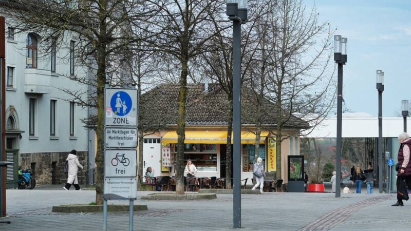 Rathausplatz Heiligenhaus: Große Pläne für Fontänen und Bäume