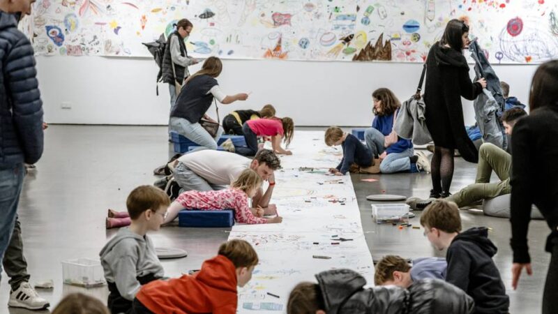 Kultur in Düsseldorf : Eine Reise durch Raum und Zeit bei der Kindermuseumsnacht