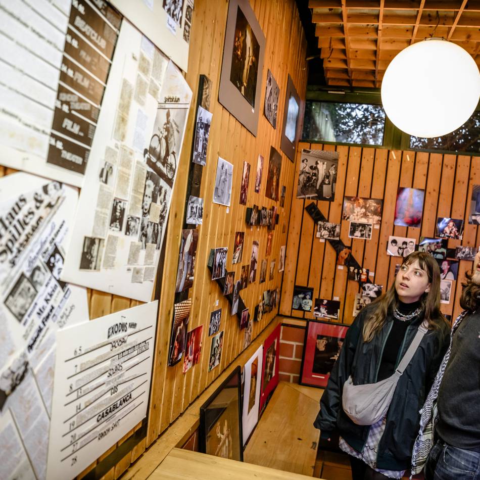 Jugendkultureinrichtung in Düsseldorf: Eine Zeitreise in die Vergangenheit des Spektakulums