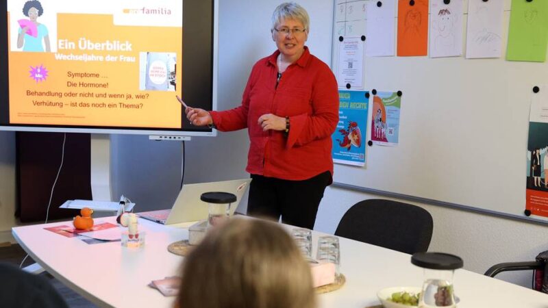 Gynäkologin aus Mönchengladbach gibt Tipps: Wechseljahre – „nicht der Anfang vom Ende, nur ein neues Kapitel“