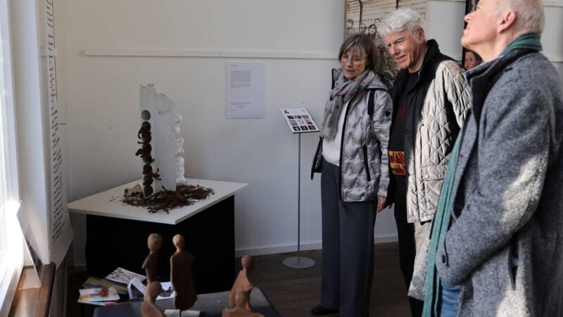 Ausstellung in Mönchengladbach: Rheydter Kunstfrühling stellt Fragen zu globalen Krisen