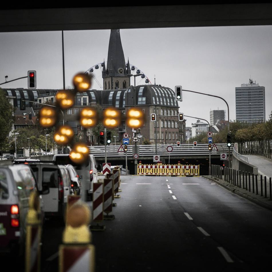Verkehrsbeeinträchtigung in Düsseldorf: Rheinufertunnel ab Ende März für vier Wochen gesperrt