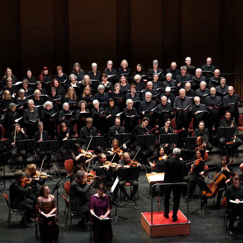 Beeindruckender Abend im Forum: Bachchor Leverkusen singt Spohr-Oratorium