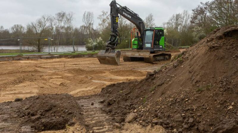 Freizeitpark für Krefeld: Am Elfrather See haben die Baggerarbeiten begonnen