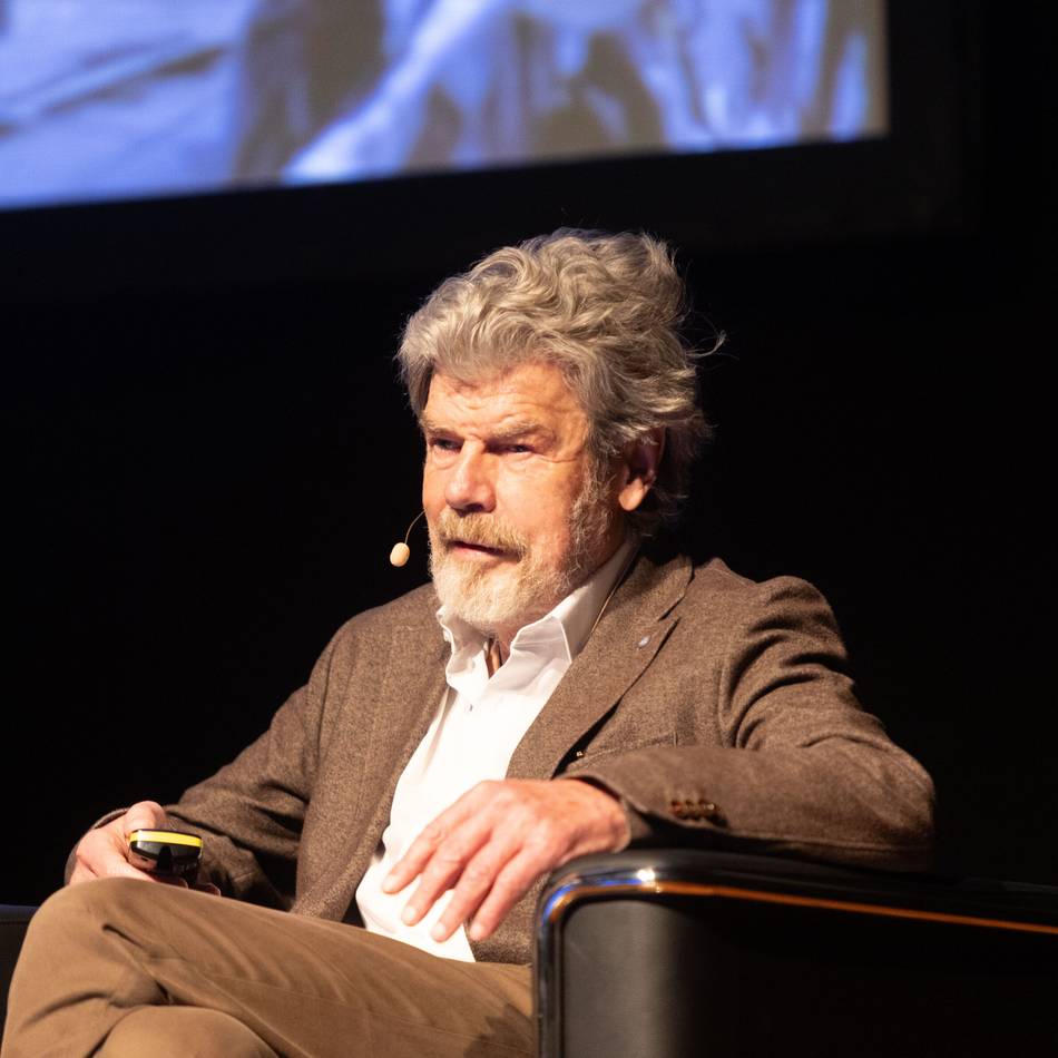 Reinhold Messner in Krefeld: „Nicht der Gipfel, sondern das Heimkommen ist das Beste“