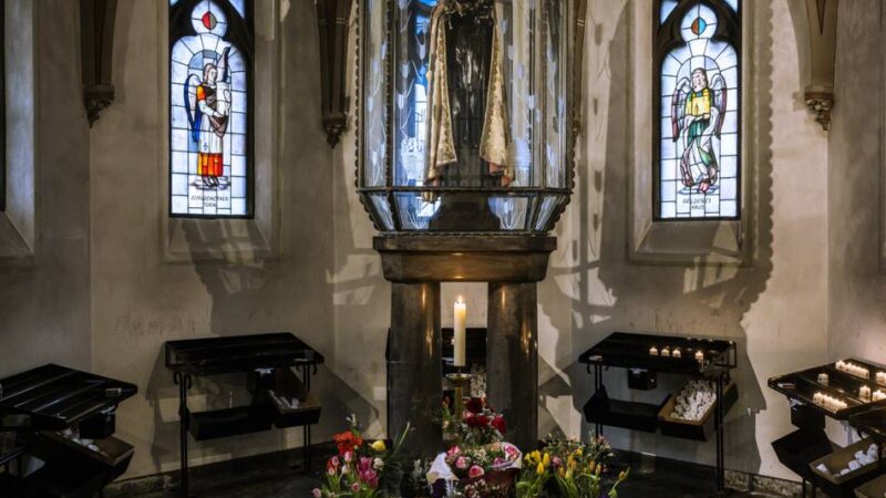 Aktion in Benrather Kirche: 72-Stunden-Aktion in der Kirche St. Cäcilia