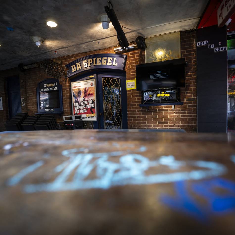 Düsseldorfer Altstadt: Kult-Kneipe für 2,5 Millionen Euro zu verkaufen – in „komplettem Leerstand“