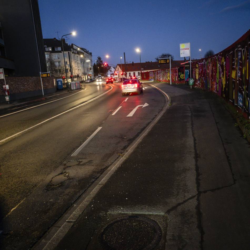 Verkehrskonzept in Düsseldorf: Befürchtetes Verkehrschaos rund um Cirque du Soleil blieb aus