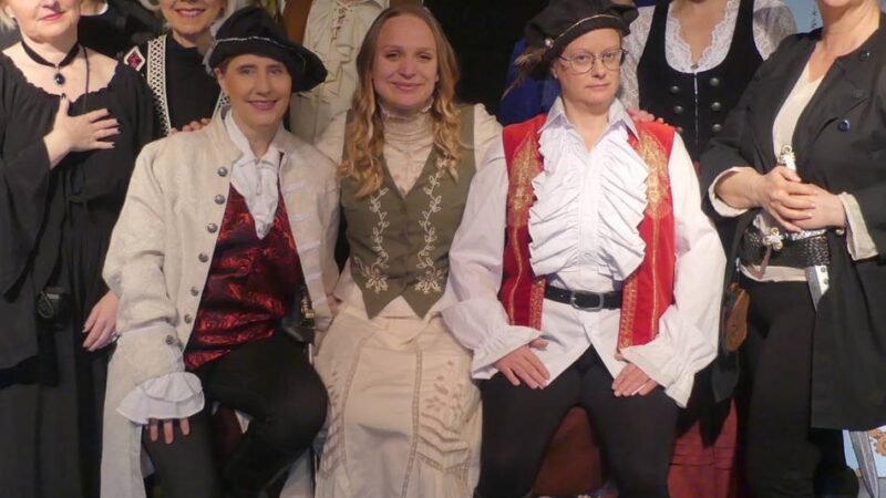 Thalia Theater in Korschenbroich: Von Liebestrunkenen und Saufbolden, Narren und Genarrten