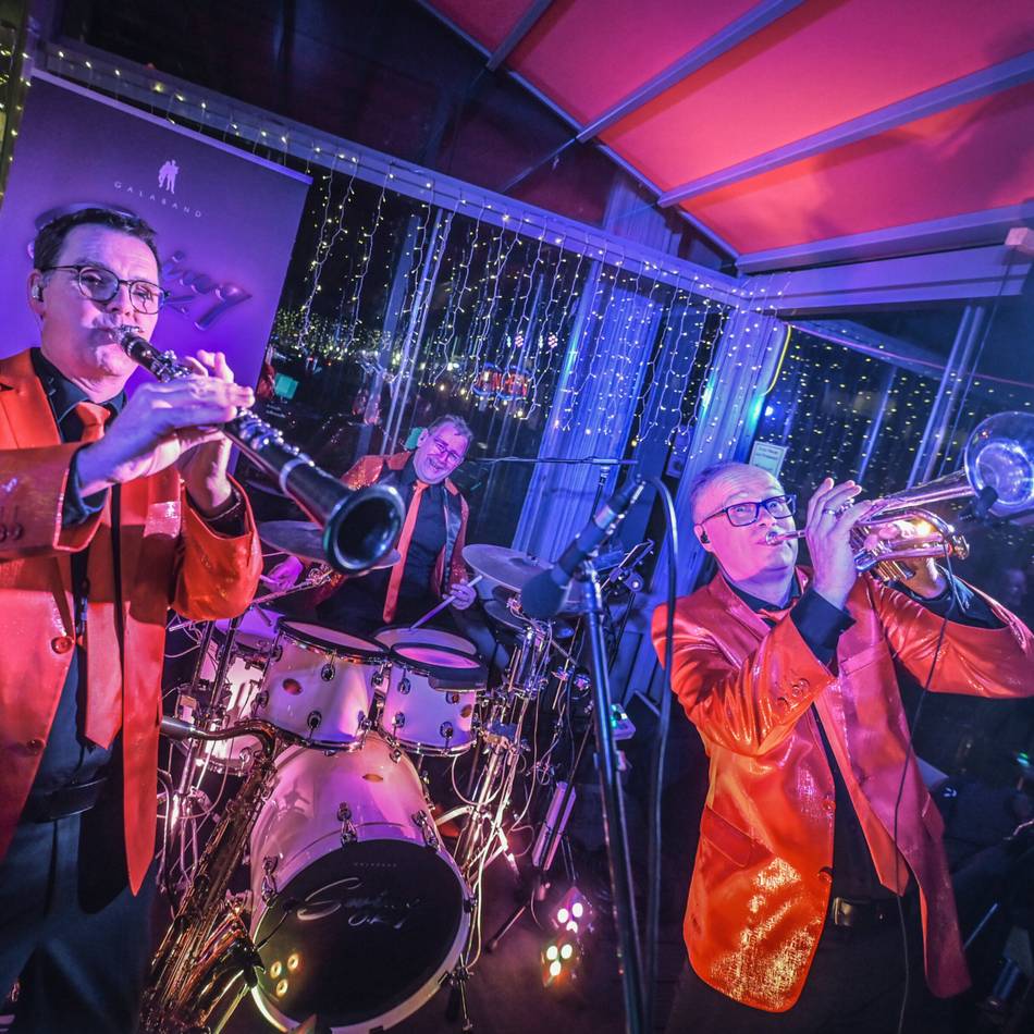 Musik und Comedy am Samstag: Emmerich live – wo es jetzt noch die restlichen Tickets gibt