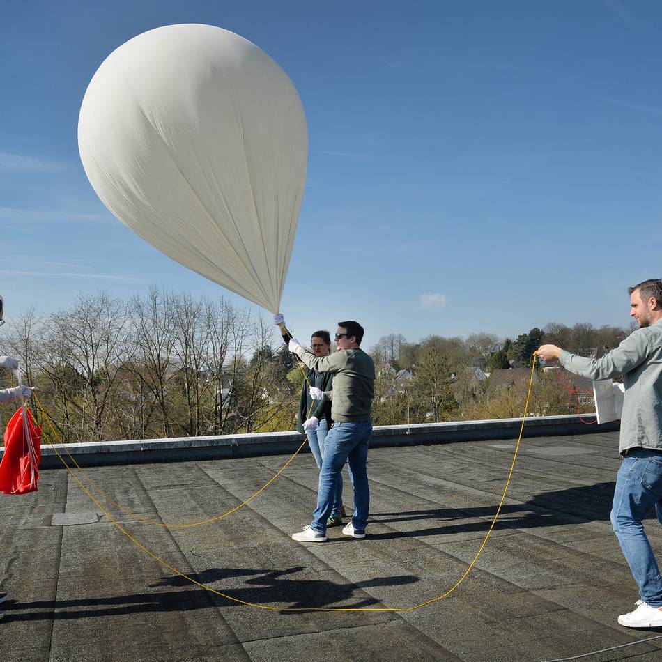 Kant-Gymnasium Heiligenhaus: Schüler sondieren in der Erdatmosphäre