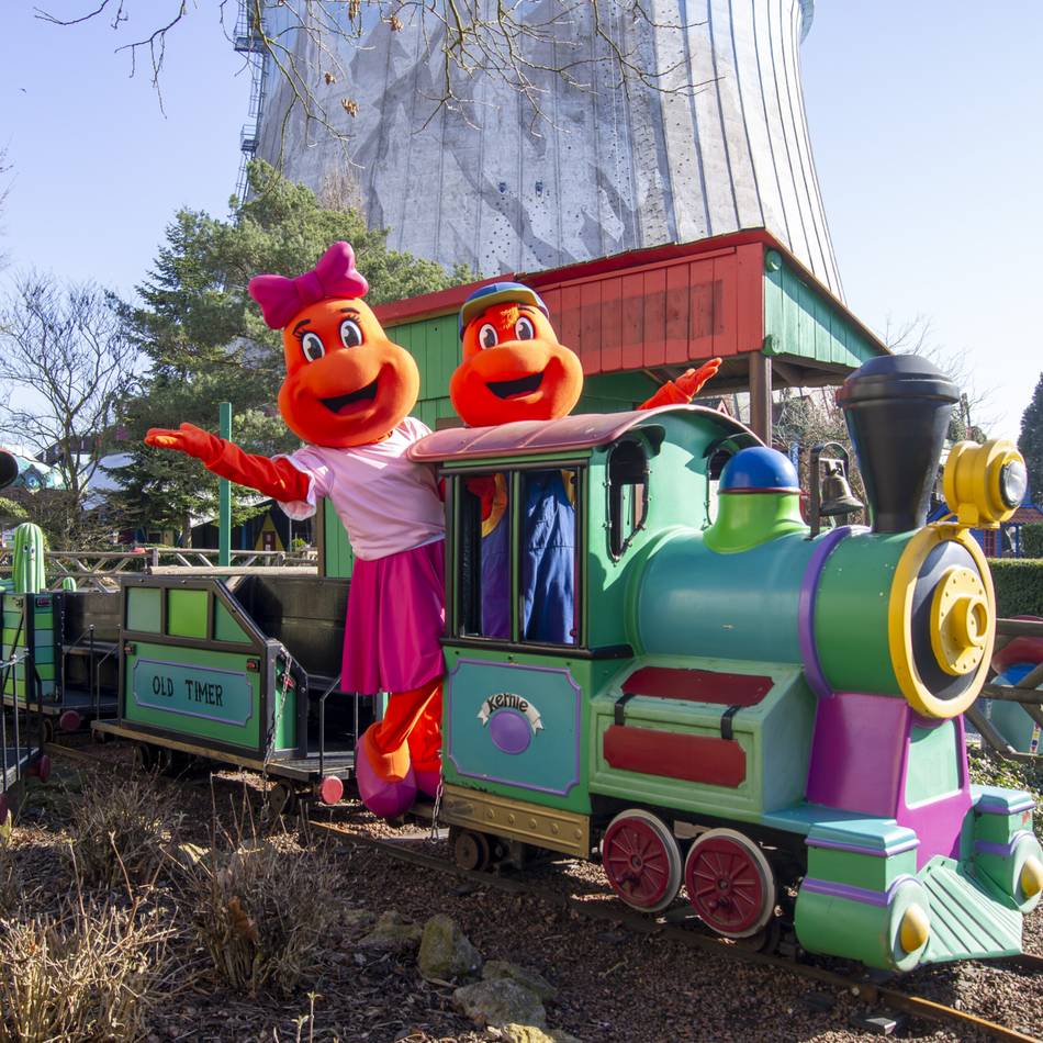 Von Kettenkarussell bis Wildwasserbahn: Das Wunderland Kalkar startet in die Saison