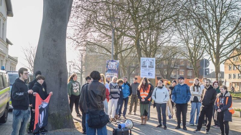 Schulstreik gegen Wehrdienst in Kleve: „Sie wollen Krieg, aber wir wollen eine Zukunft“