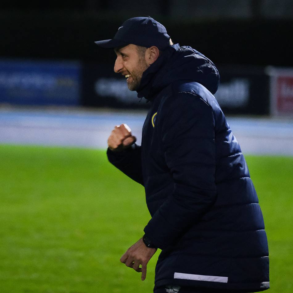 Damian Apfeld lobt den Klever Weg: Darum drückt der Trainer des Spitzenreiters dem 1. FC Kleve im Abstiegskampf die Daumen