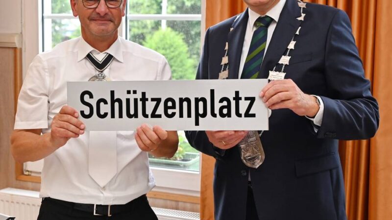 Vereinswesen in Hückeswagen: Ein Triple für die Schützen