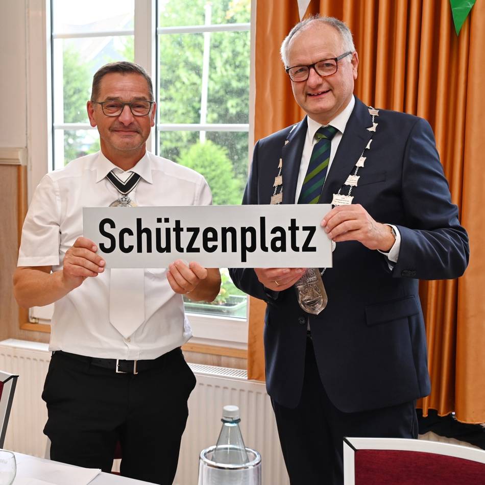 Vereinswesen in Hückeswagen: Ein Triple für die Schützen